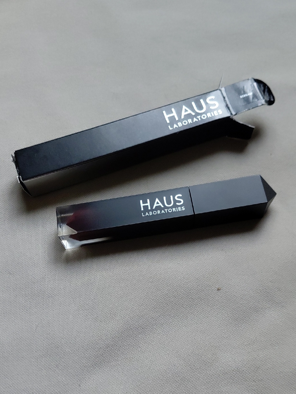 Haus Labs By Lady Gaga Le Riot Gloss in Scream NWT